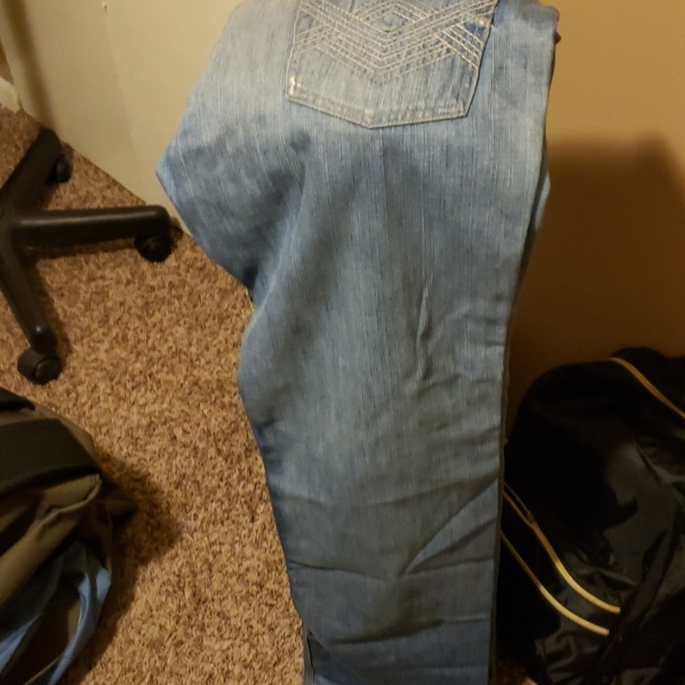 Jeans - Picture 4 of 4